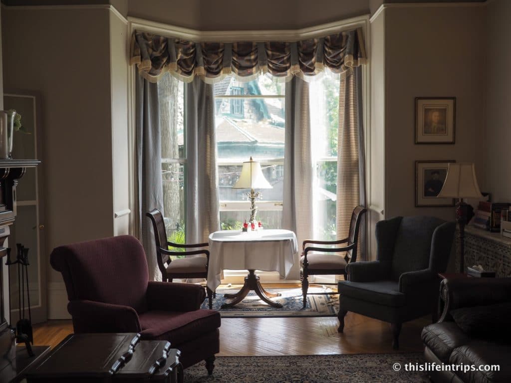 The inn retained some old-fashioned ambience in their common area