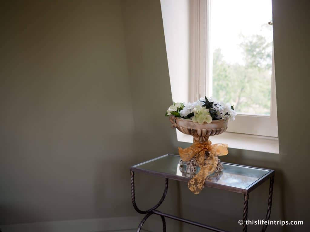 Relaxing ambience inside this modernize historic guest house