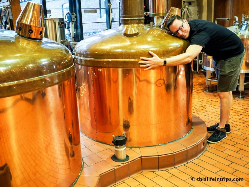 Brewery with beer brewing process