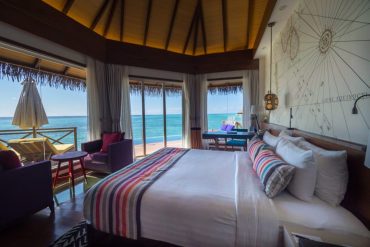 5 Reasons to Choose the Mercure Maldives Kooddoo Resort