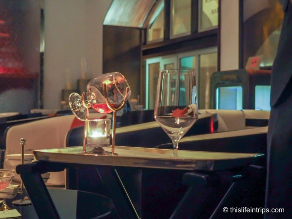 The pre-cocktail presentation