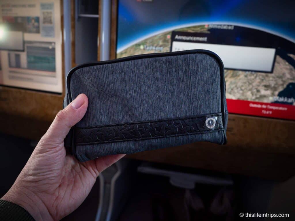 Emirates A380 business class amenities kit