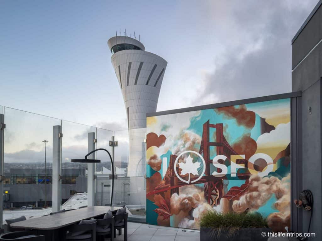 The amazing terrace at the San Francisco Maple Leaf Lounge