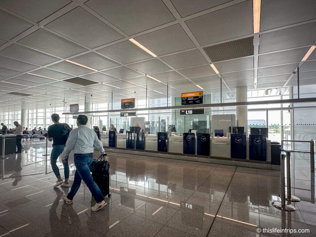 Lufthansa a350 new business class check in counters at MUC airport