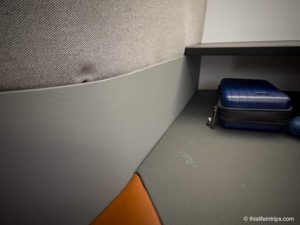 damage on a Lufthansa Allegris seat