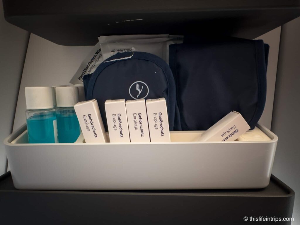 Lufthansa Allegris business class lavatory products