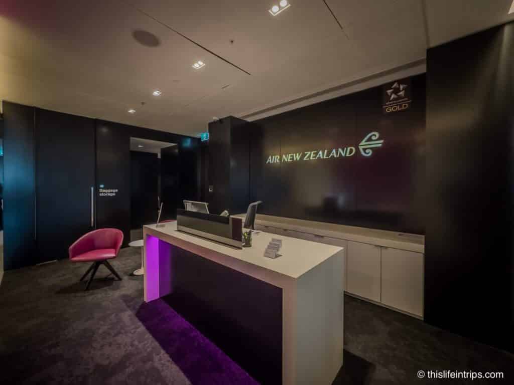 baggage storage desk at the Air New Zealand Lounge Sydney