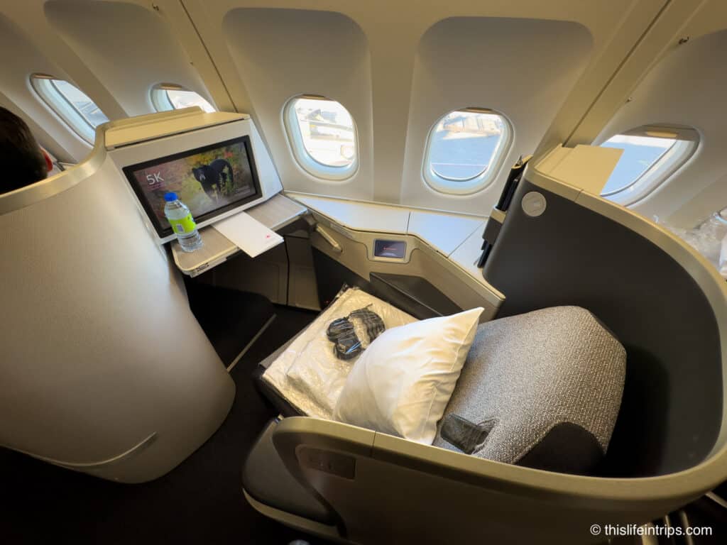 Air Canada A330-300 business class seat
