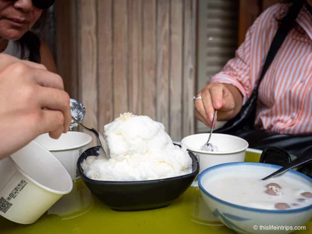 bowl of Almond-flavoured shaved ice while on a Taipei food tour