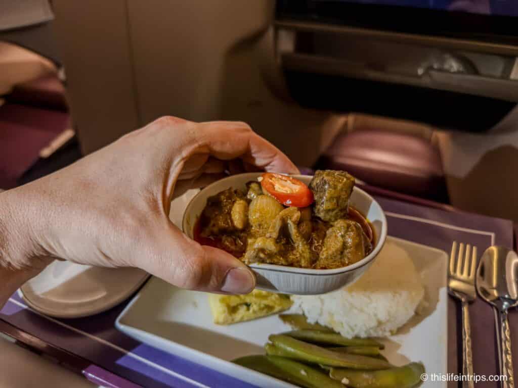 thai airways business class food
