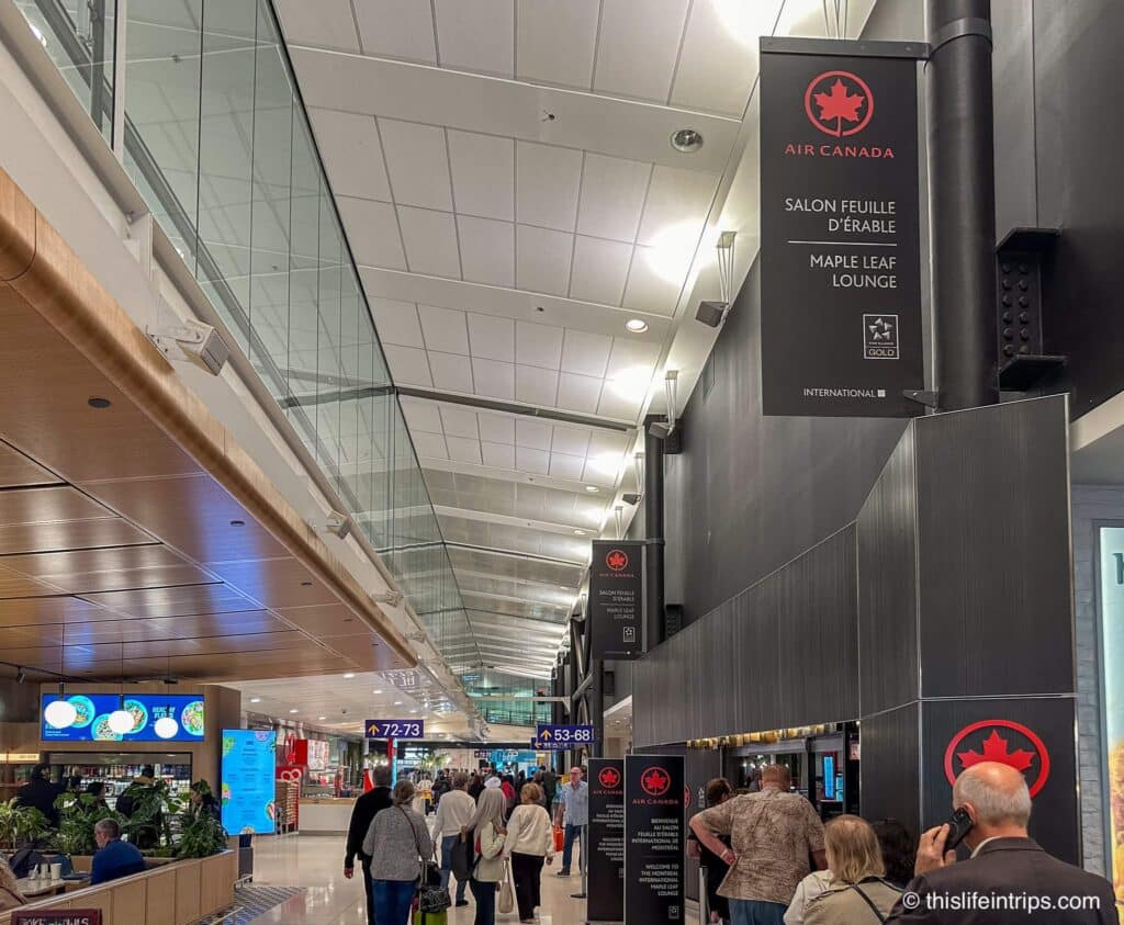 line up at the Entrance to the Maple Leaf Lounge Montreal international terminal location
