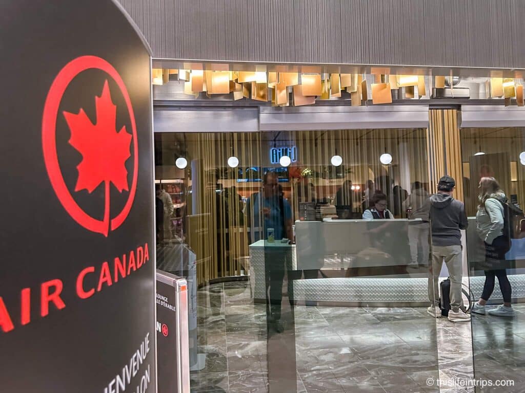 Entrance to the Maple Leaf Lounge Montreal in the international terminal