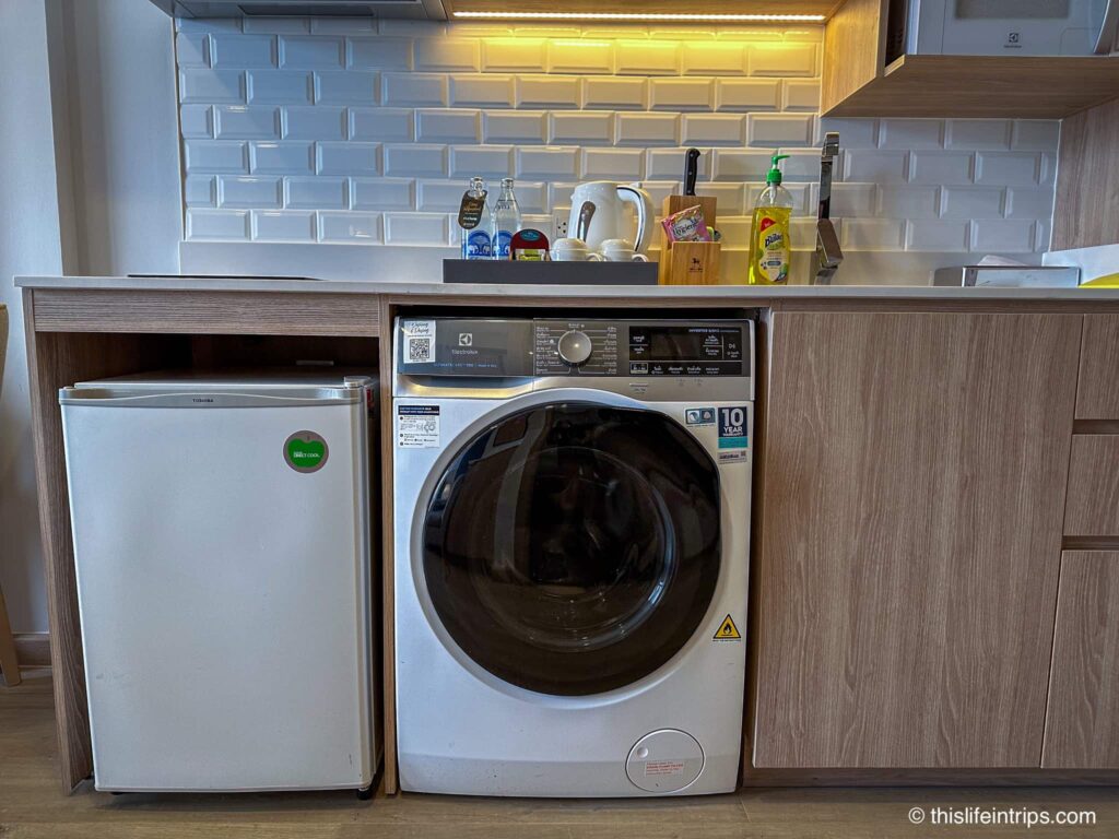 Staybridge Suites Bangkok Thonglor king room washing machine