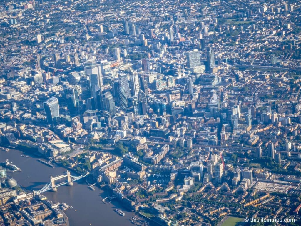 view of London on approach to LHR