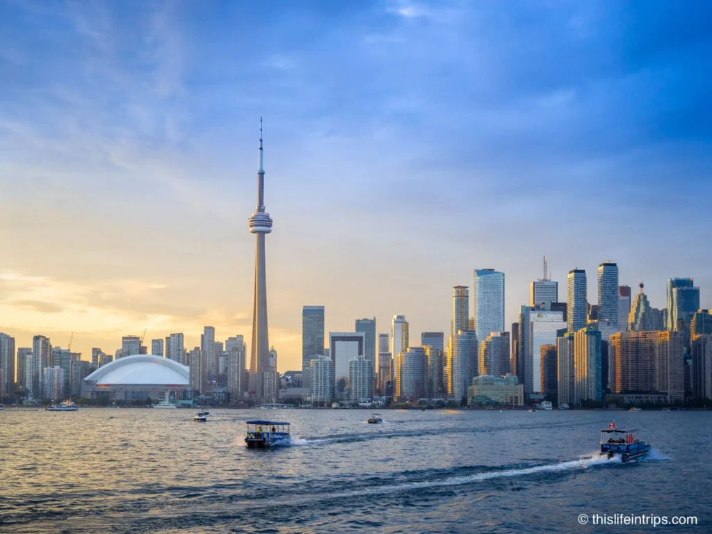 Toronto Ontario skyline at dusk